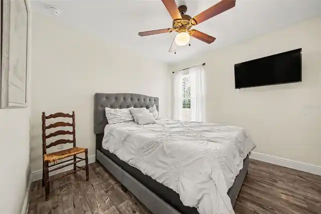 Listing Photo 16