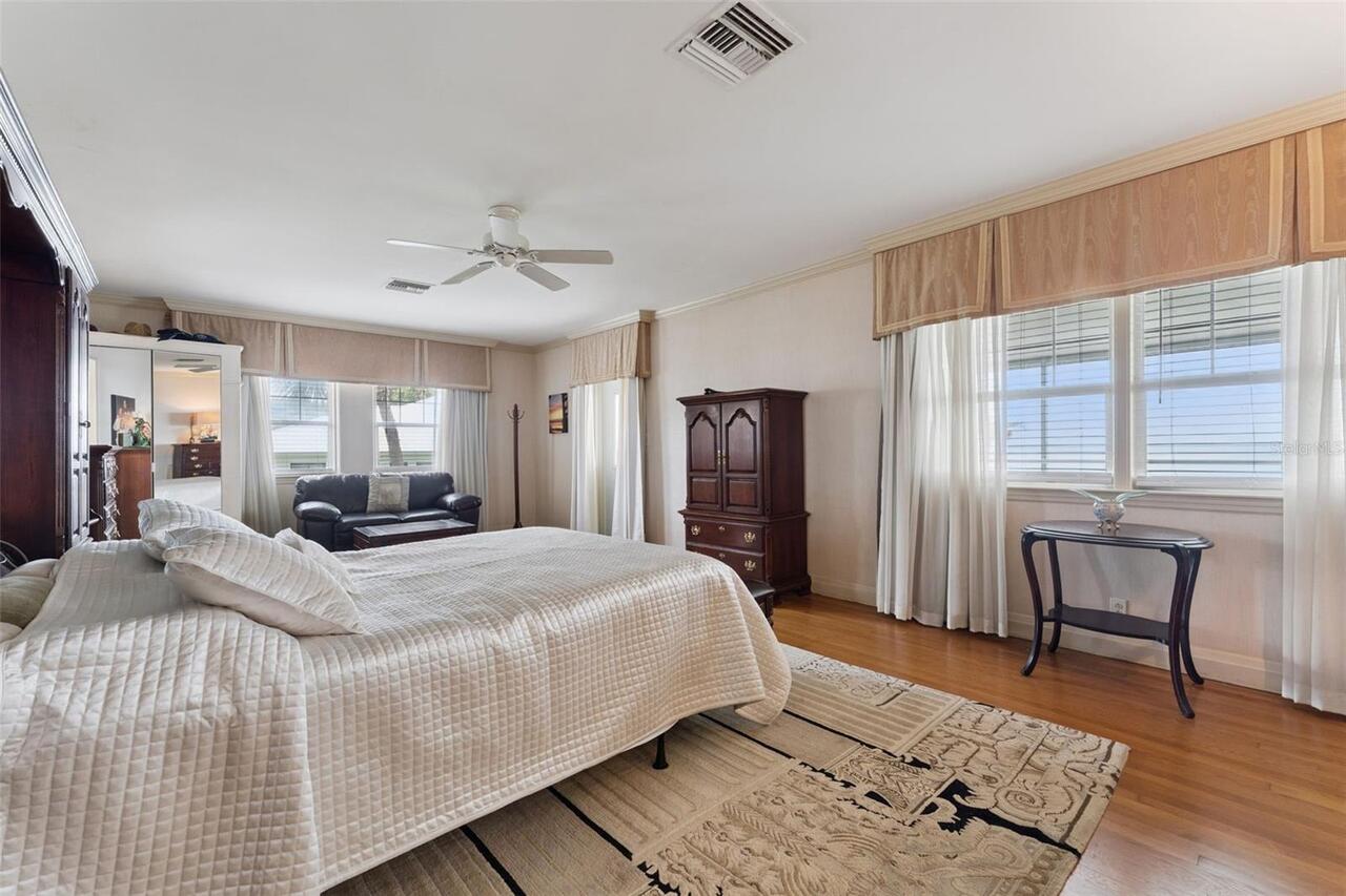 Listing Photo 22