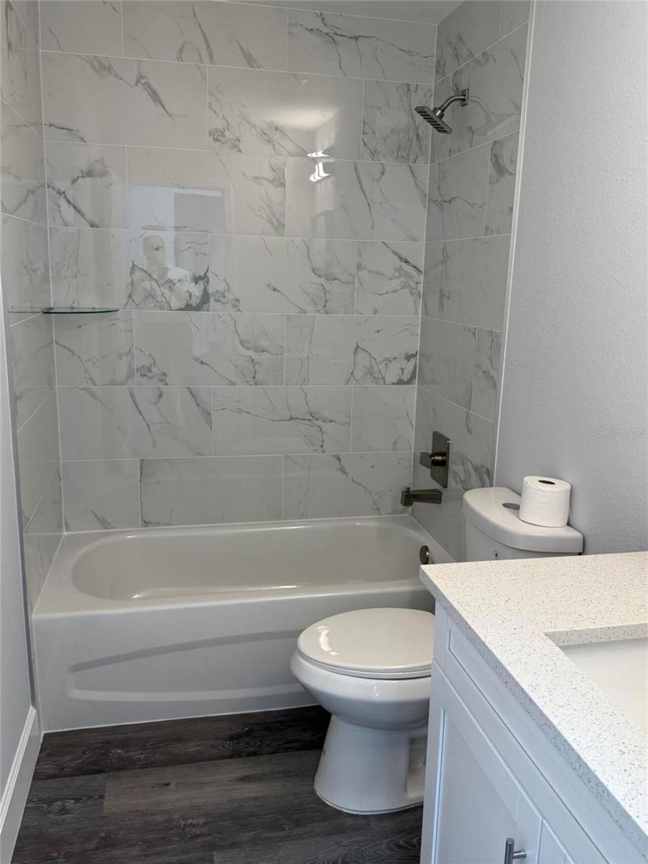 Listing Photo 7
