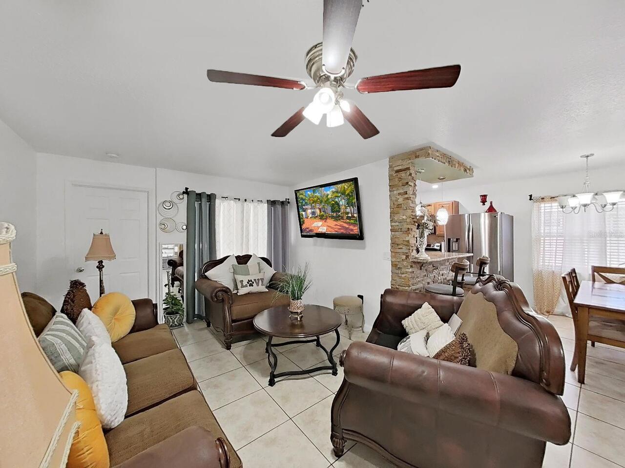Listing Photo 10