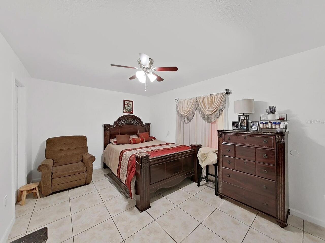 Listing Photo 17