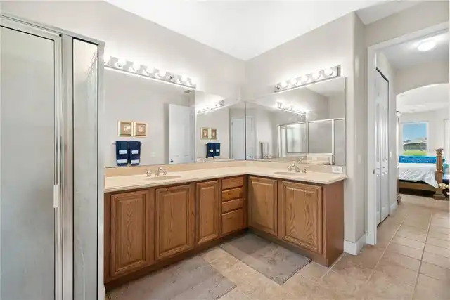 Listing Photo 21