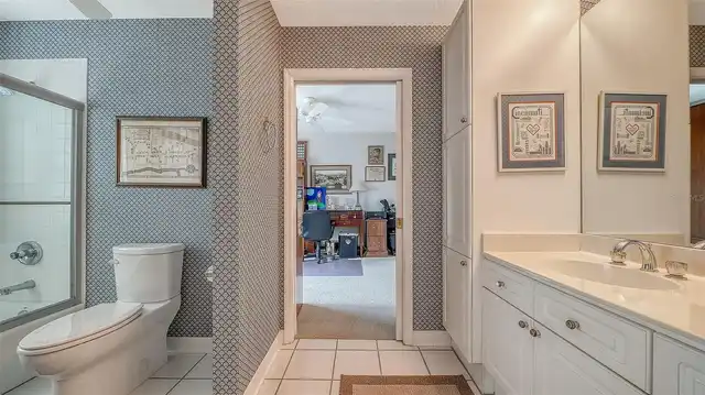 Listing Photo 14