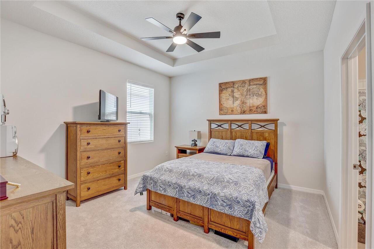 Listing Photo 17