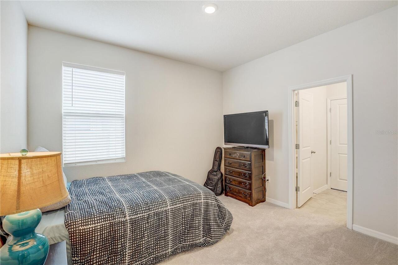 Listing Photo 22