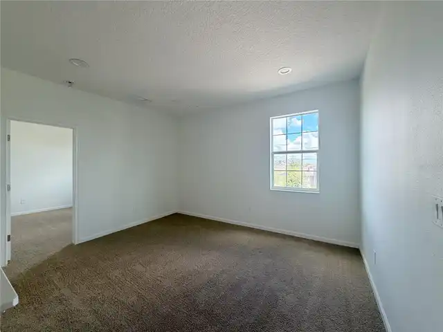 Listing Photo 24