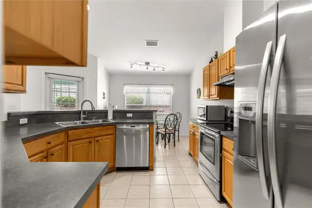 Listing Photo 32