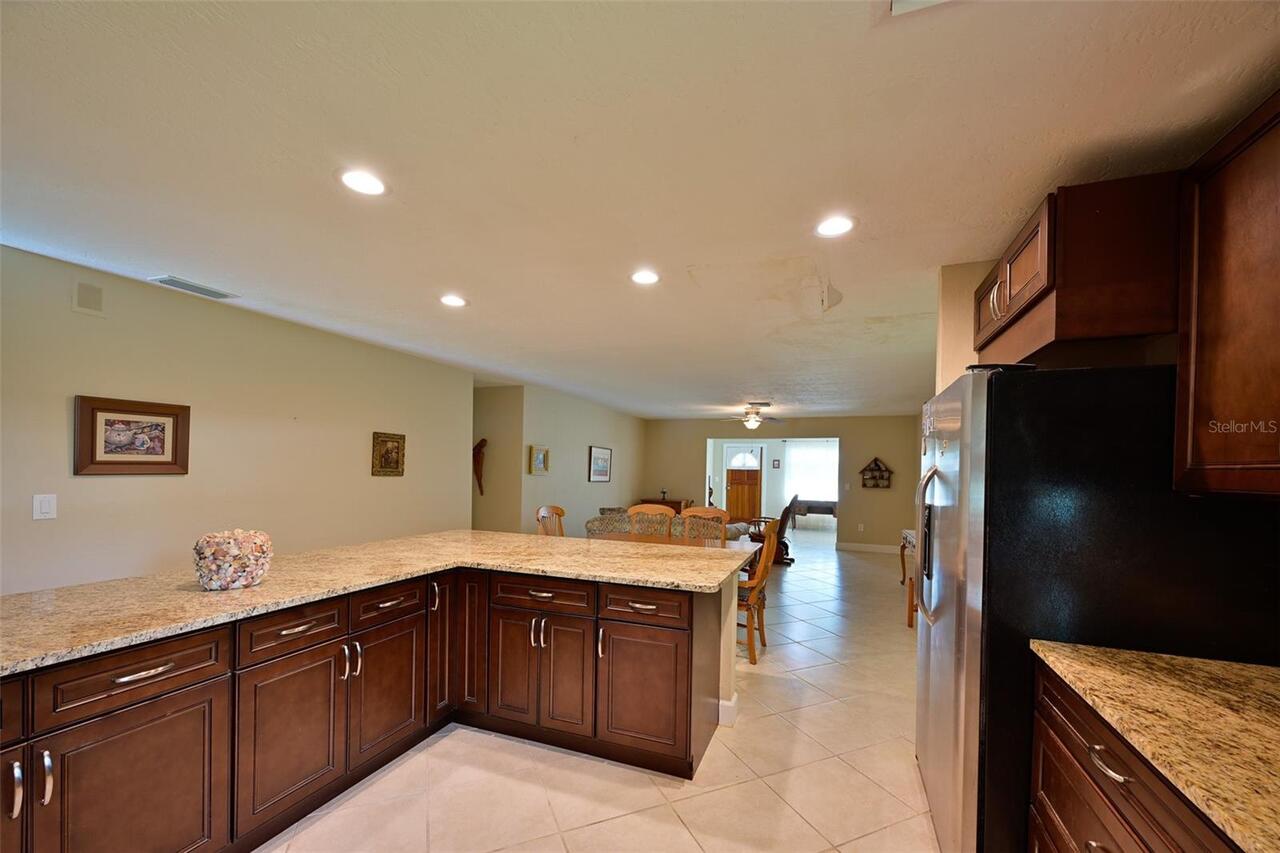 Listing Photo 7