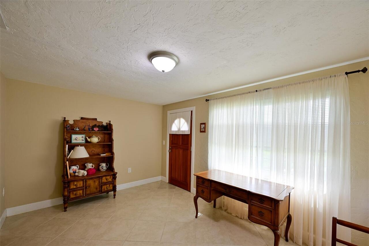 Listing Photo 15