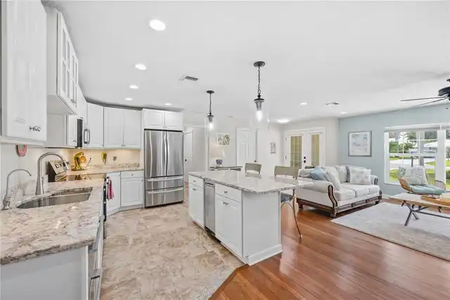 Listing Photo 15
