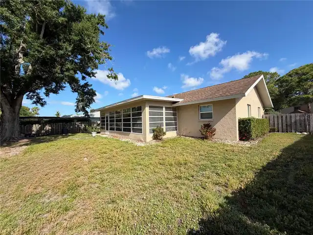 Listing Photo 33