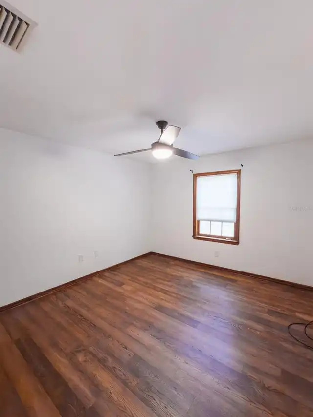 Listing Photo 38