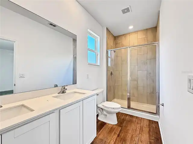 Listing Photo 20