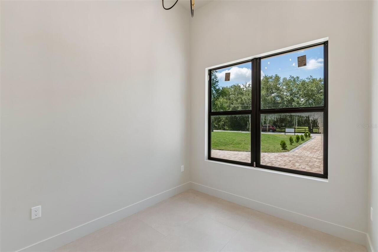 Listing Photo 43