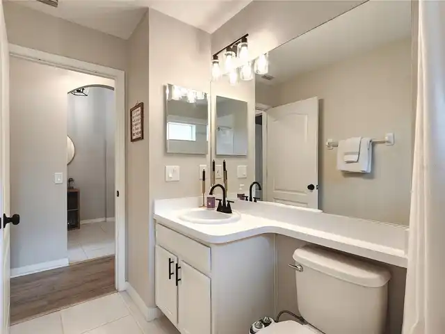 Listing Photo 13