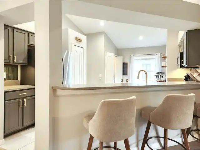 Listing Photo 15