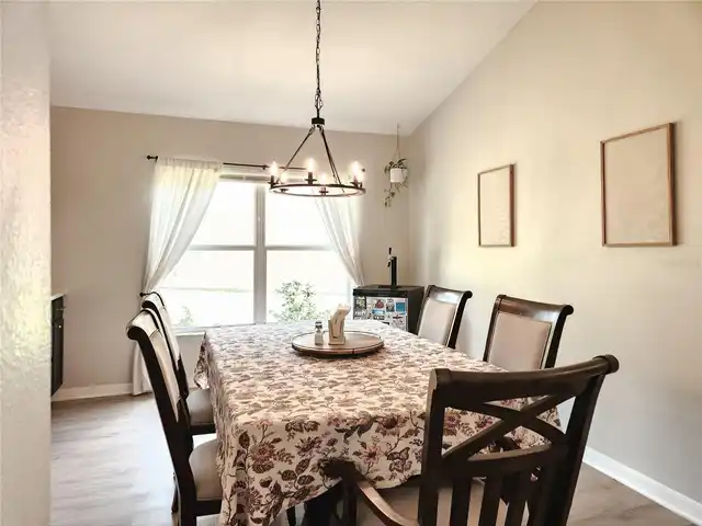 Listing Photo 21