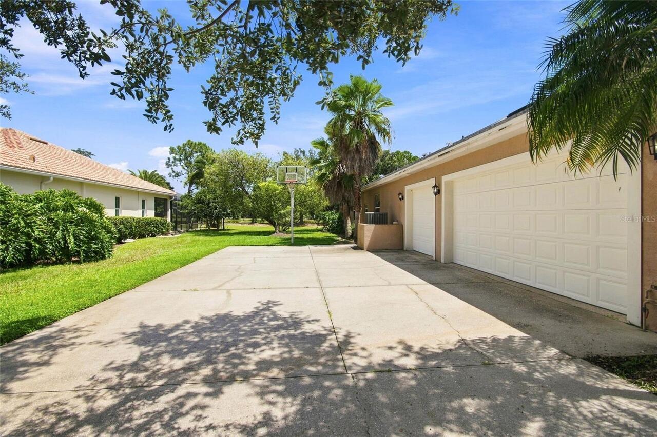Listing Photo 64