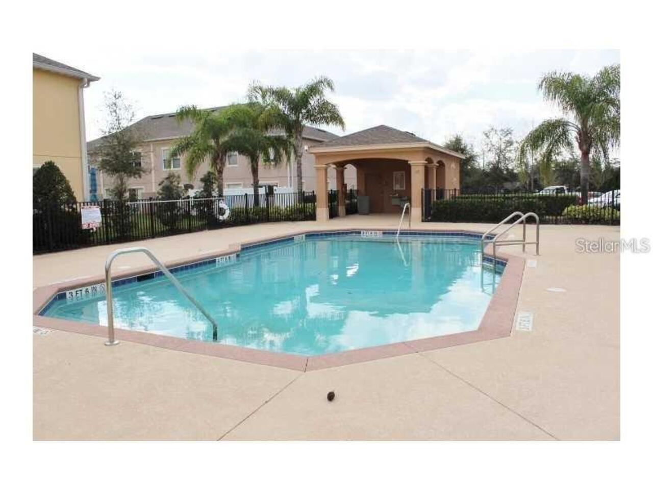 Listing Photo 11