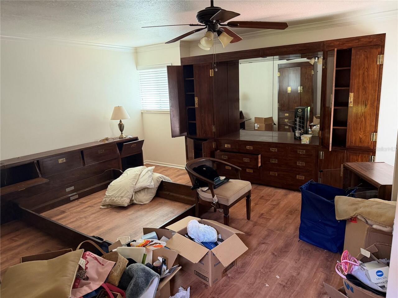 Listing Photo 9