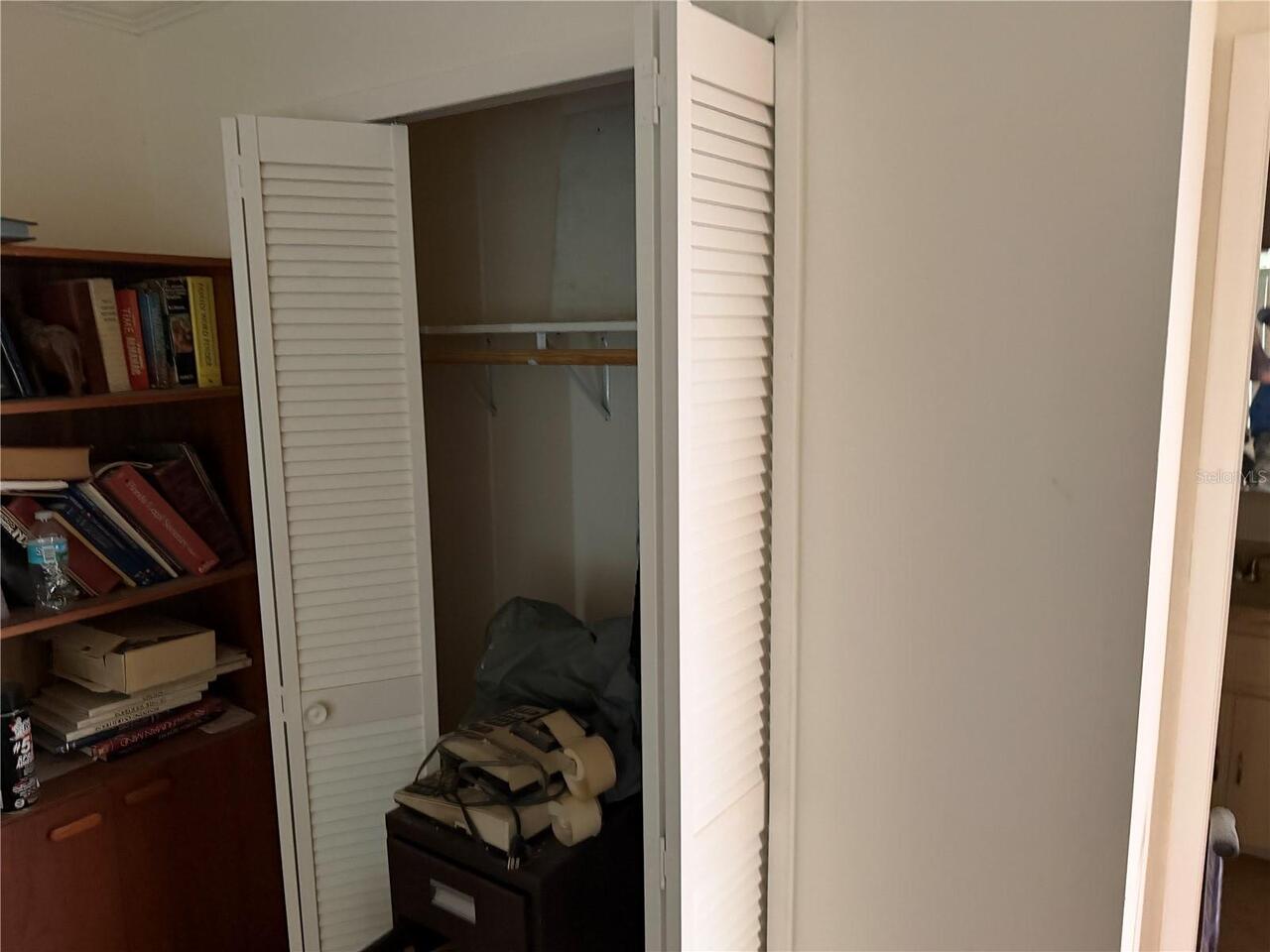 Listing Photo 11
