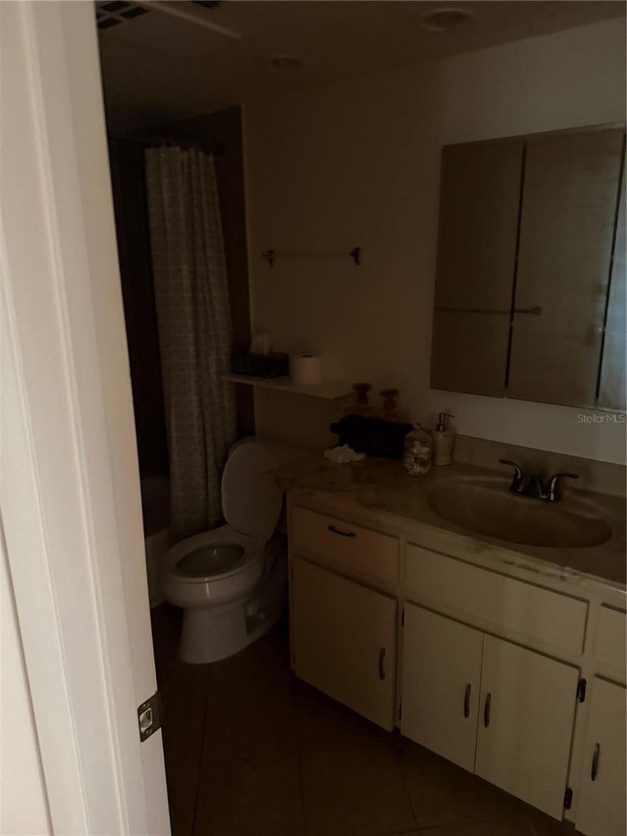 Listing Photo 12