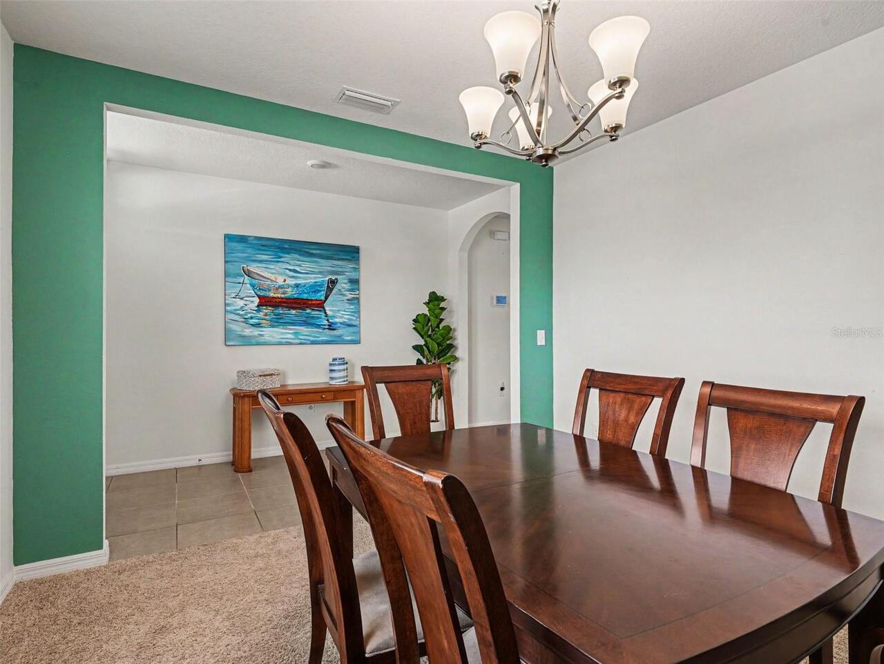 Listing Photo 8