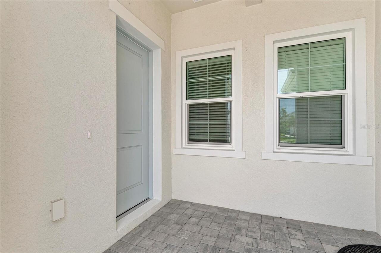 Listing Photo 8