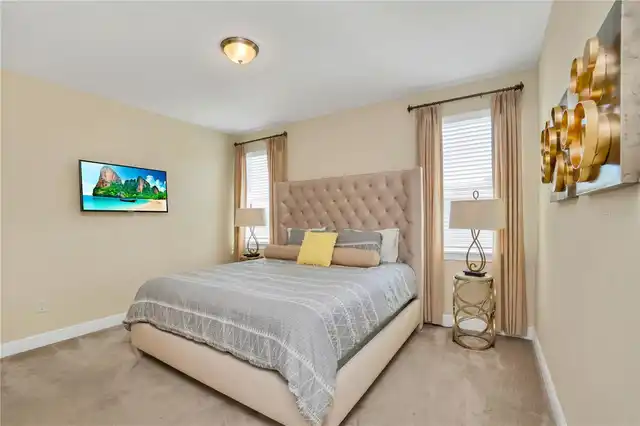 Listing Photo 19