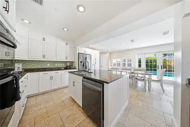 Listing Photo 13