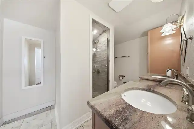 Listing Photo 21