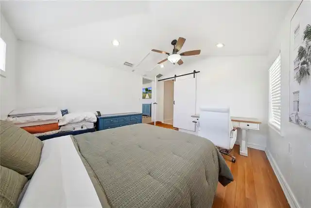 Listing Photo 25