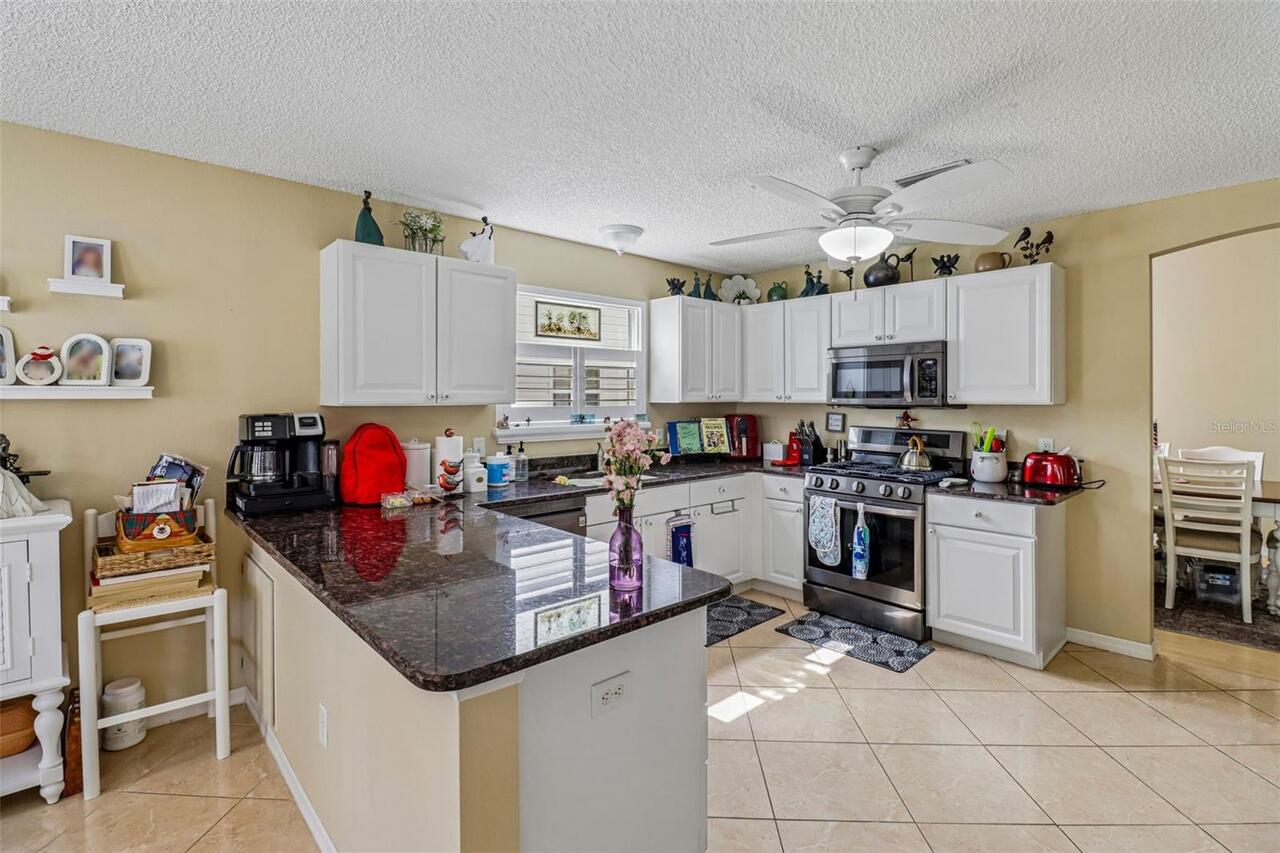 Listing Photo 15