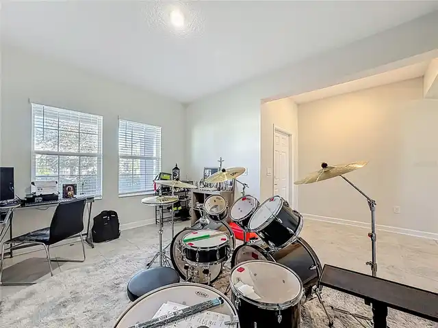 Listing Photo 19