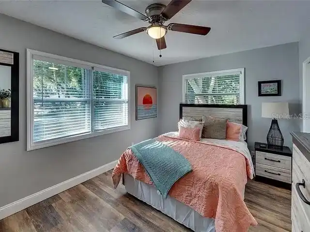 Listing Photo 10