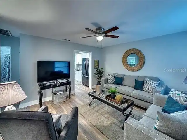 Listing Photo 15