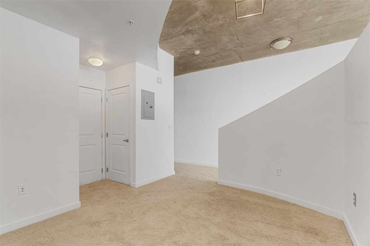 Listing Photo 20