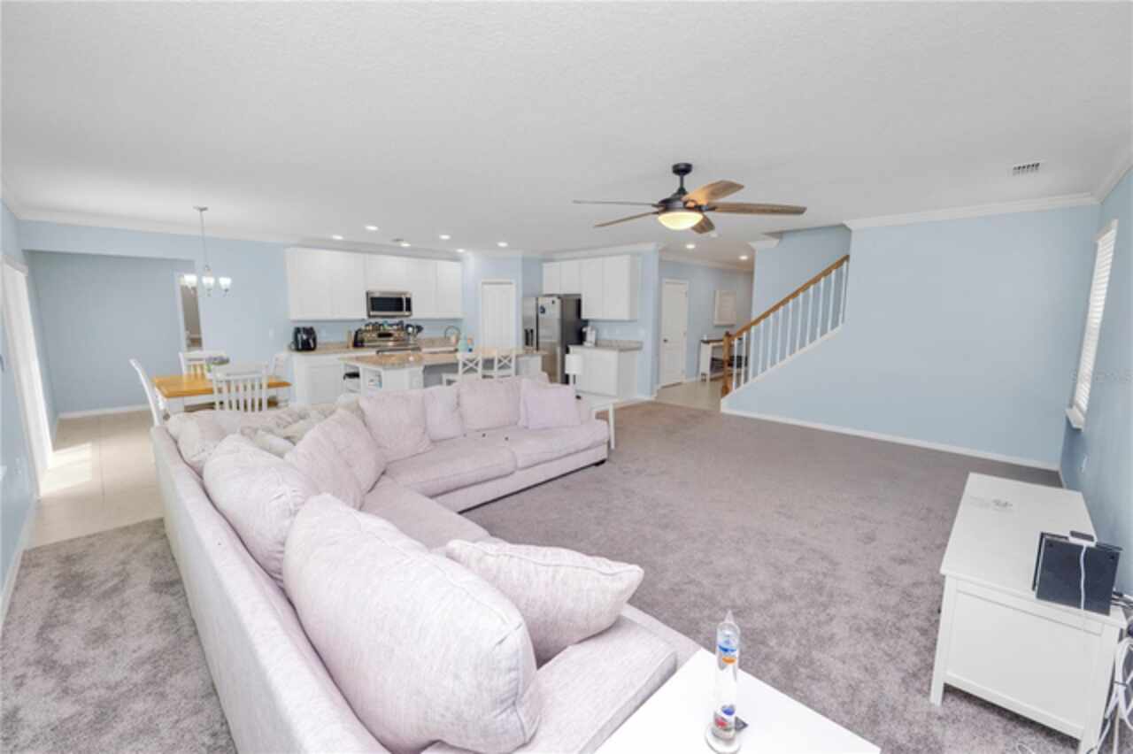 Listing Photo 10