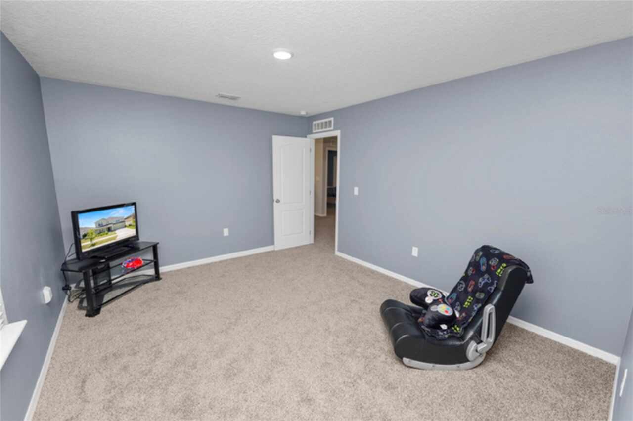 Listing Photo 32