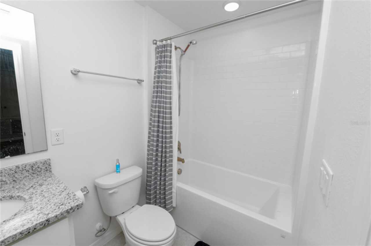 Listing Photo 41
