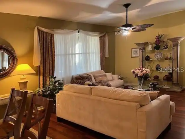 Listing Photo 6