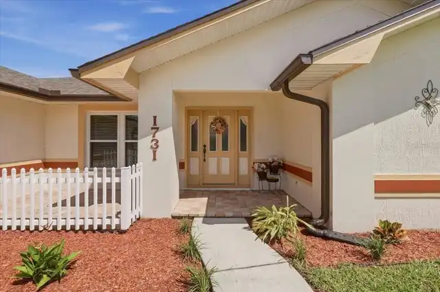 Listing Photo 17