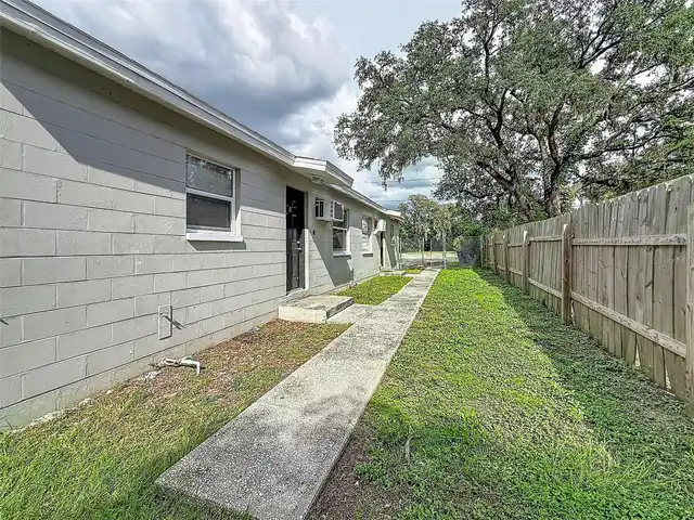 Listing Photo 7