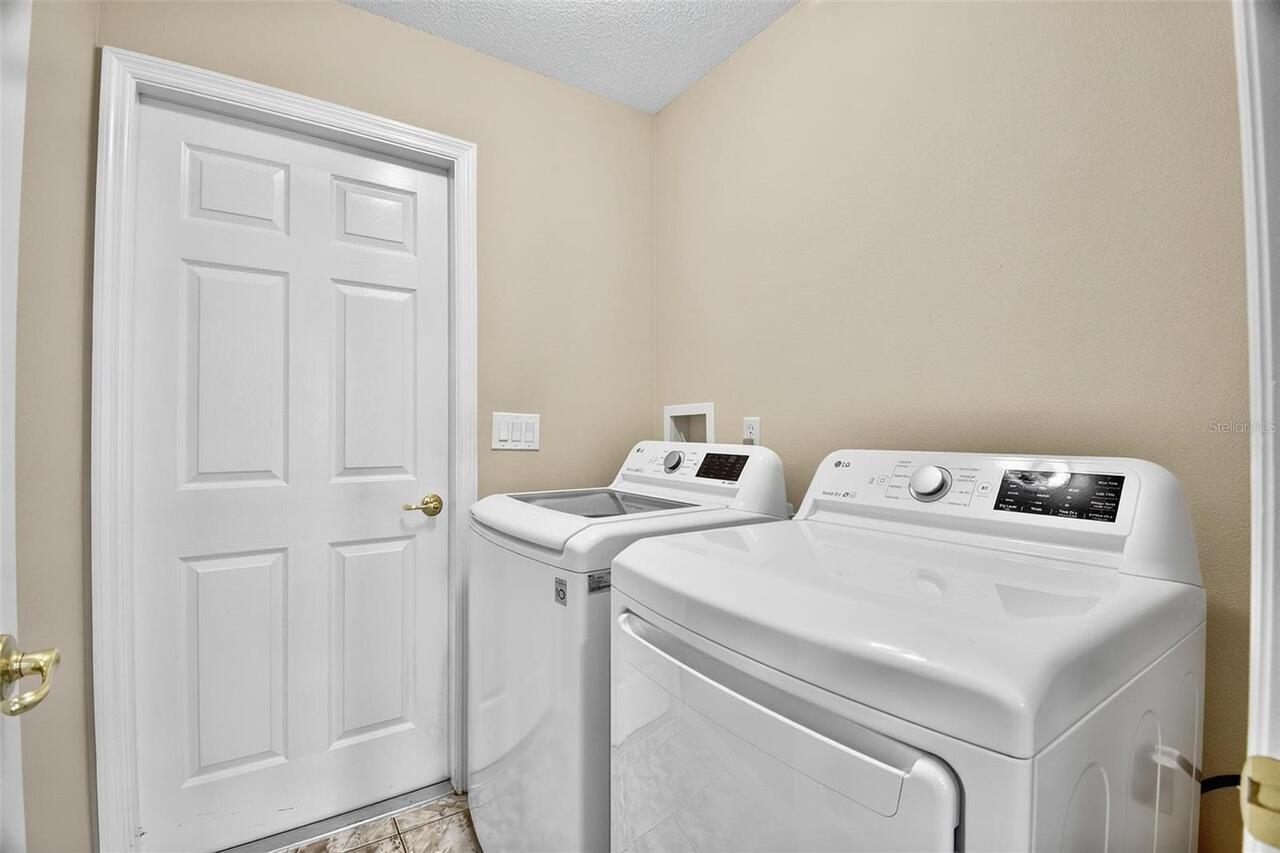 Listing Photo 43
