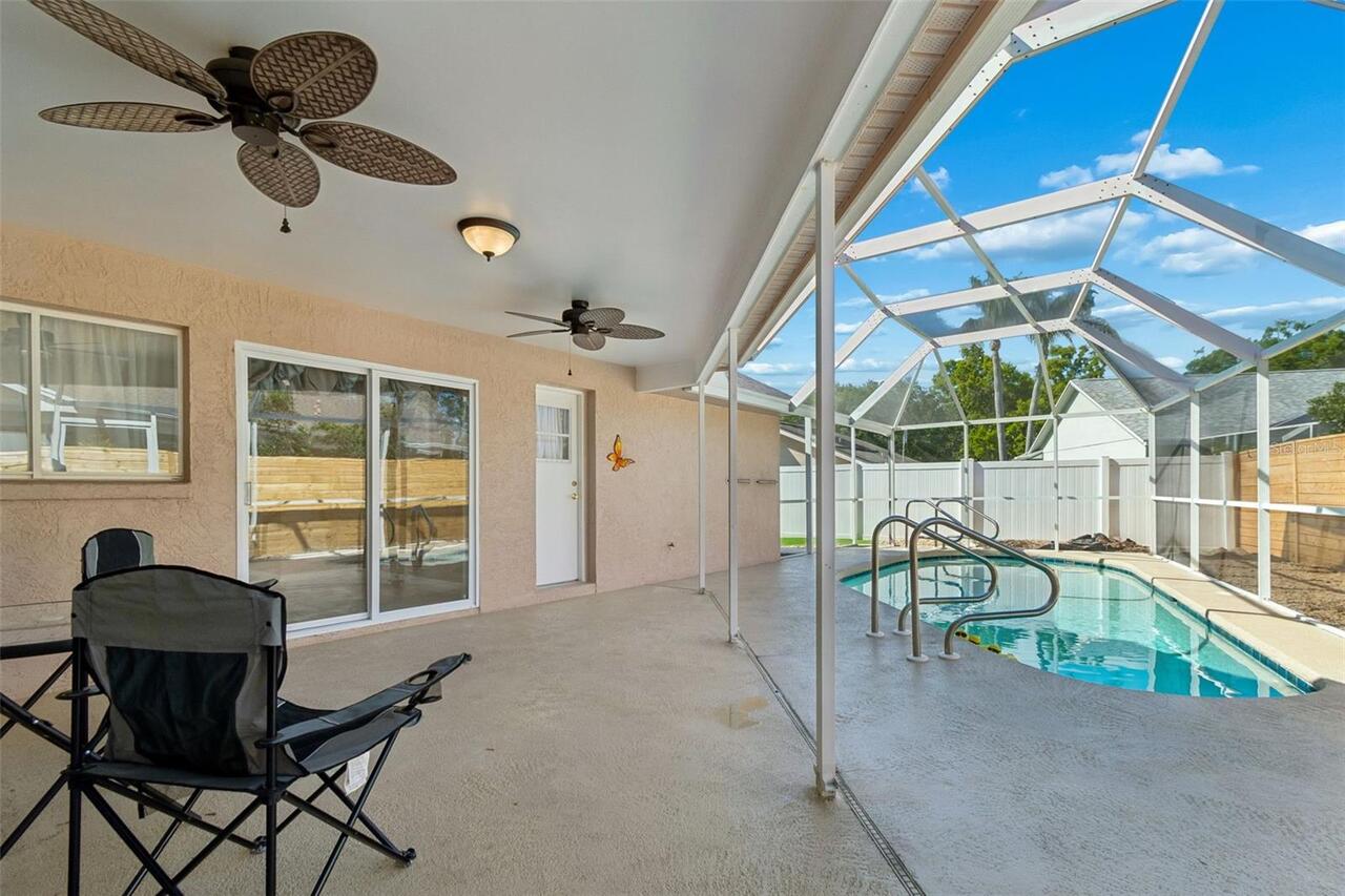 Listing Photo 8