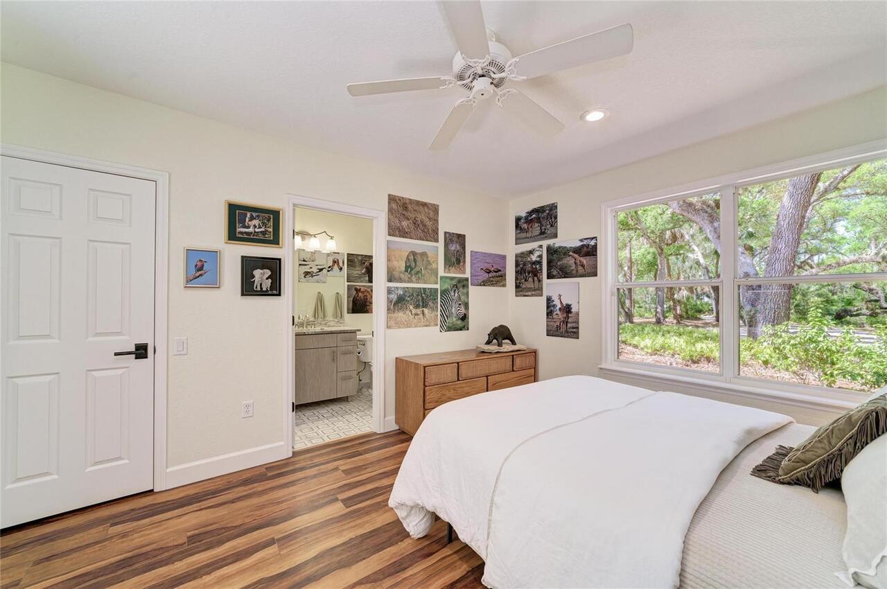 Listing Photo 38
