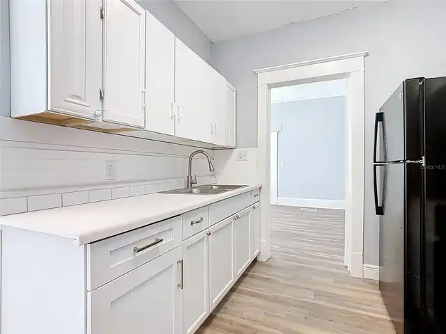Listing Photo 25