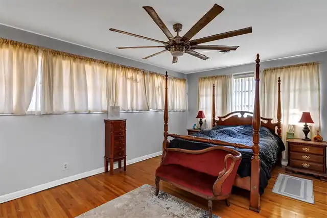 Listing Photo 42