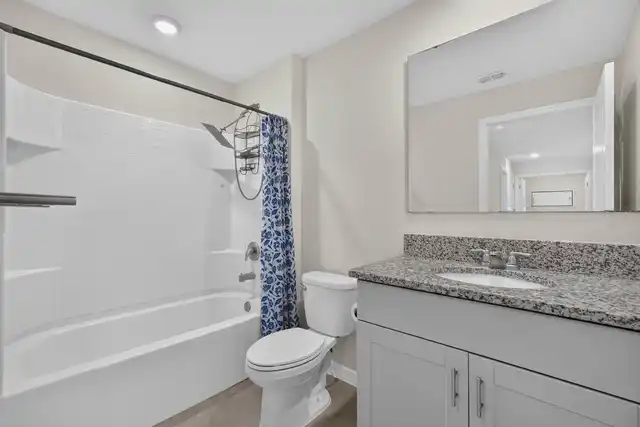 Listing Photo 32