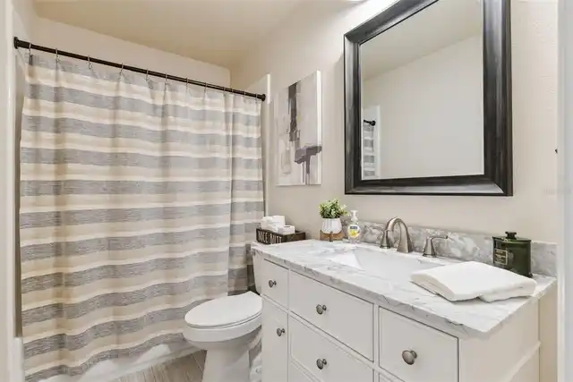 Listing Photo 25